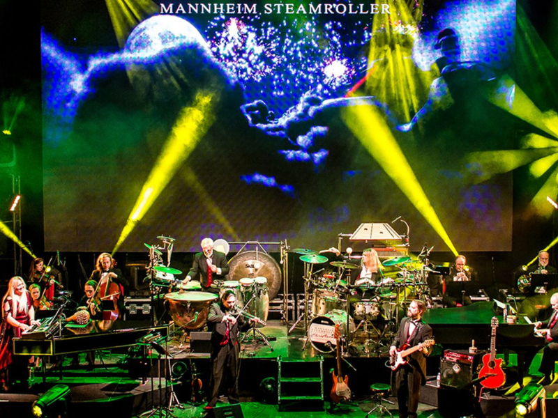 Mannheim Steamroller Christmas performing on tour